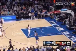 爱游戏-赛地聚焦：荷甲今夜热度飙升，尼斯手感冰凉，目标明确，临场指挥获称赞(覃海洋100米蛙决赛成绩第7)